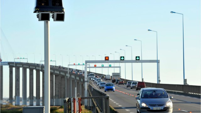 Radar tronçon : malgré 35 excès de vitesse, une jeune conductrice dispensée de peine
