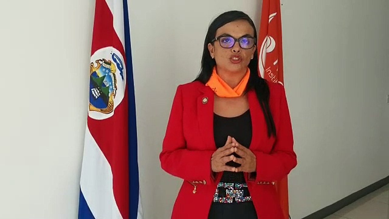 Presidenta del INAMU se refiere a polémica guía