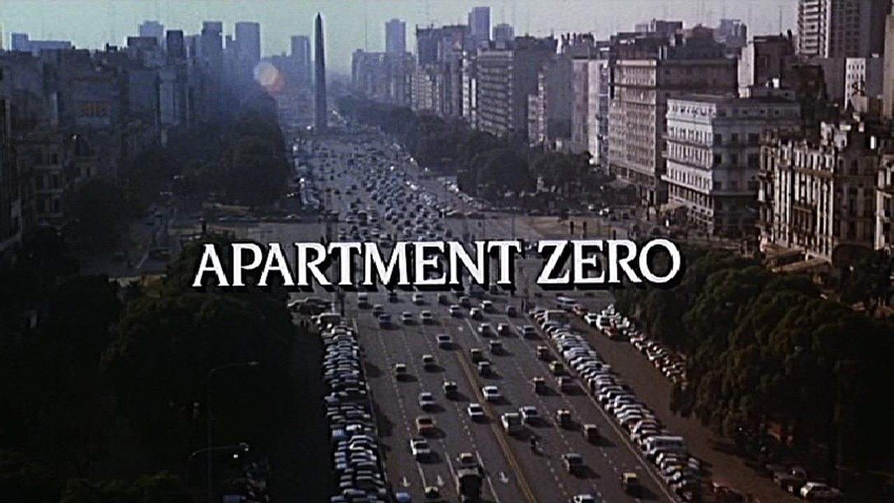 Apartment Zero (1988) - Doblaje latino