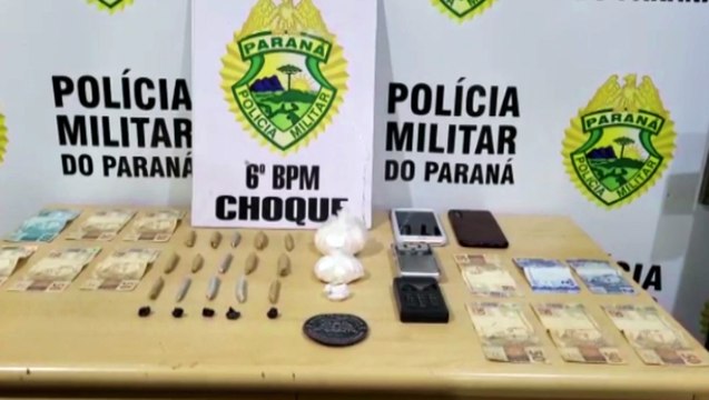 Duas pessoas são detidas pelo Choque suspeitas de tráfico de drogas em Cascavel