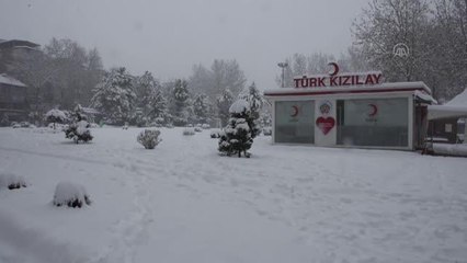Kar yağışı etkisini sürdürdü