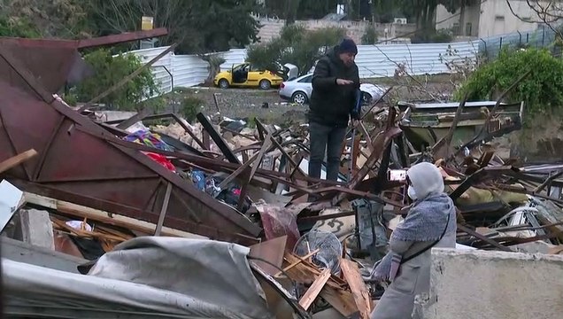 الشرطة الإسرائيلية تدمّر منزل عائلة فلسطينية في حي الشيخ جرّاح