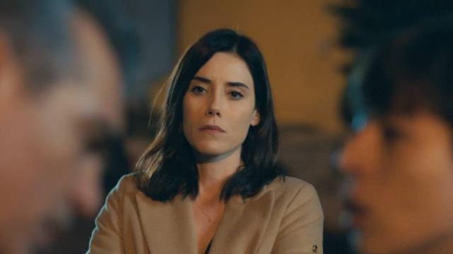 Sadakatsiz'de kim korona oldu? Cansu Dere kovid pozitif mi? Cansu Dere hasta mı sağlık durumu ne?