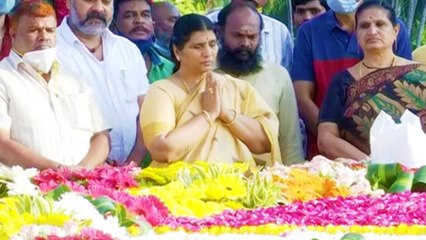 Sr NTR ఆత్మతో మాట్లడాను అంటున్న Lakshmi Parvathi | Oneindia Telugu
