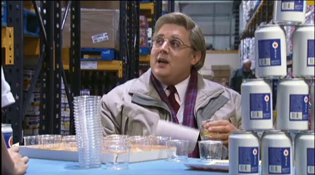 Phoenix Nights S02 E04