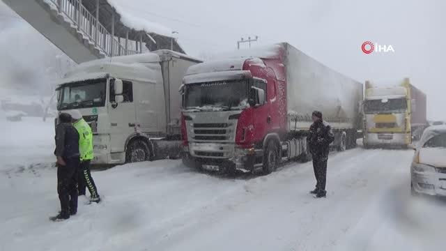 Bolu Dağına ağır tonajlı araçların geçişine izin verilmiyor