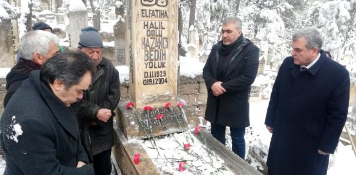 Son dakika haberleri! Şanlıurfalı ünlü gazelhan Kazancı Bedih mezarı başında anıldı