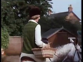 To The Manor Born - S03E03 - Horses Vs Cars [Digitaldistractions]
