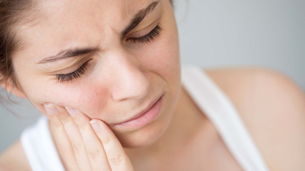 Neue Corona-Studie: Pandemie-Stress fördert Zähneknirschen