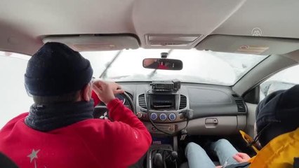 Kar nedeniyle köyde mahsur kalan Suriyeli bebeği UMKE hastaneye yetiştirdi