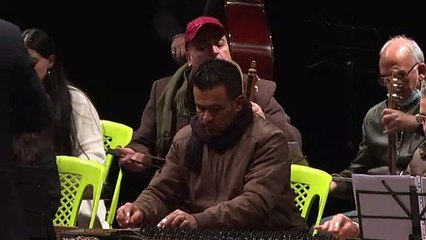 بأوتار عوده نصير شمه يريد كتابة ذاكرة جديدة للعراق