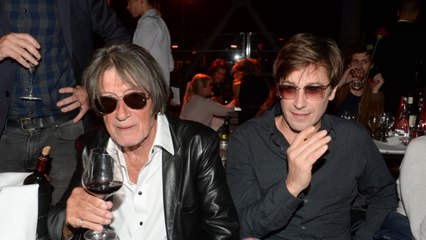 GALA VIDEO - EXCLU - Françoise Hardy face au Covid-19 : "Je m'inquiète en permanence pour Jacques et Thomas"