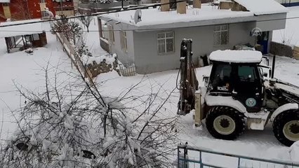 Kar yağışı hayatı olumsuz etkiliyor