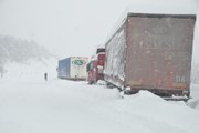 Bolu-Mudurnu kara yolunda ulaşım güçlükle sağlanıyor