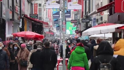 Samsun şehir merkezinde kar yağışı sevinci