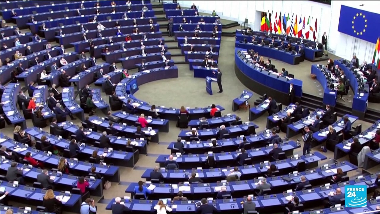 Macron plaide à Strasbourg pour une Europe protectrice et souveraine