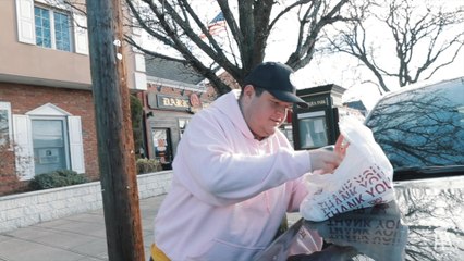 This Heart-Shaped Bun On This Burger Is The Ultimate Sign Of Love