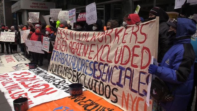 Exigen que Nueva York asigne más fondos para trabajadores indocumentados