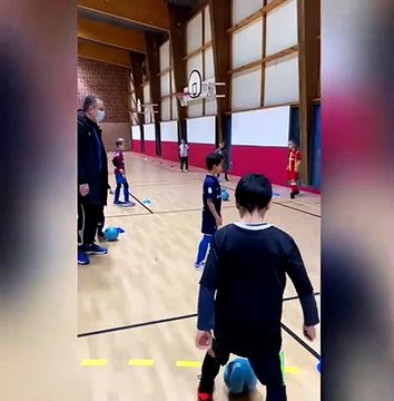 Entraînement en salle des U8 - U9