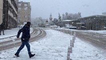 Yoğun kar yağışının beklendiği Sinop'ta valilikten vatandaşlara 