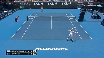 Le joli lob de Christopher O'Connell