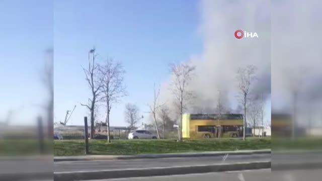 Son dakika haberi | Kartal açıklarında karaya oturan gemide yangın çıktı