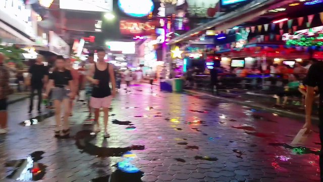 Midnight Uncut Video Walking Street Pattaya Thailand