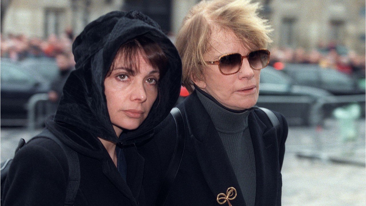 GALA VIDEO - Marie Trintignant : ce SMS alarmant envoyé à sa mère avant sa mort