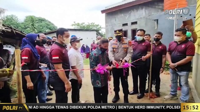 PRESISI INSPIRATIF: Anggota Ditreskrimum Polda Sultra IPDA Sumber Jaya Tarigan, Melakukan Giat Bedah Rumah Warga dan Sering Melakukan Kegiatan Baksos