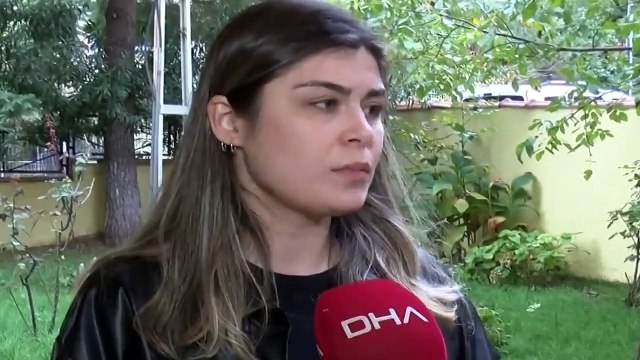 Metroda bıçakla tehdit edilen kadın: Görüntülerin belli kısmı yayınlandı