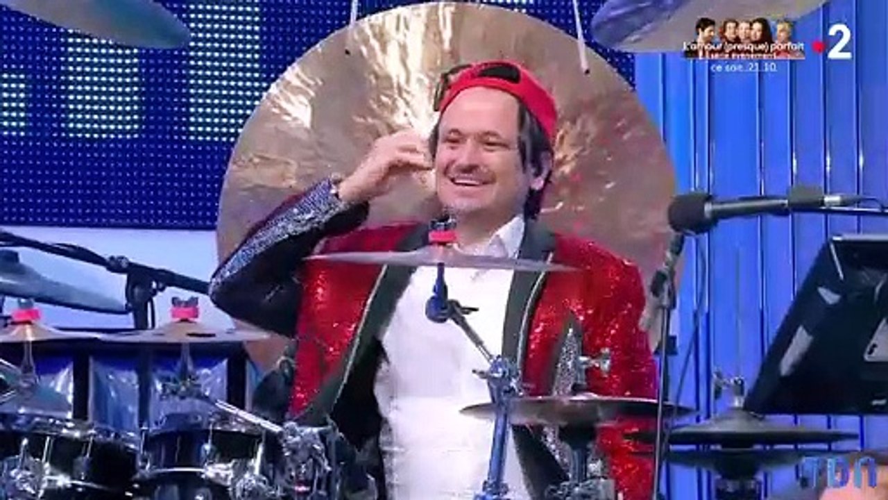 N'oubliez pas les paroles : Nagui annonce le départ prochain de Damien, le batteur de l'émission