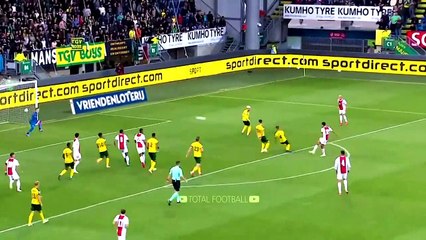 Las mejores jugadas de Noussair Mazraoui, el nuevo lateral derecho del Bayern