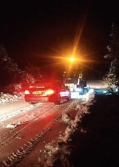 Mersin'de karda mahsur kalan 3 kişi kurtarıldı