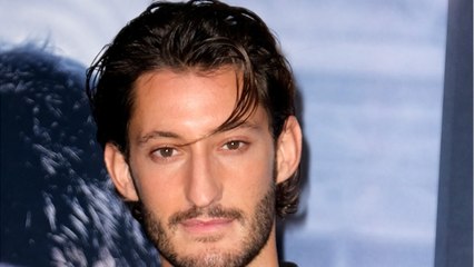 VOICI : "Ça m'a fait peur" : pourquoi Pierre Niney a refusé le rôle de Spider-Man