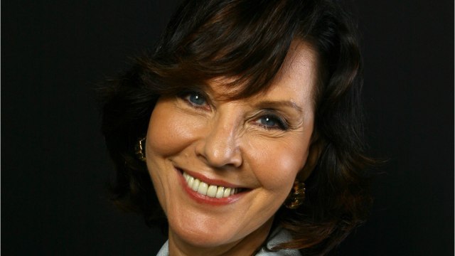 VOICI : La TV des 70’s sur France 3 : que devient Denise Fabre, la célèbre speakerine ?