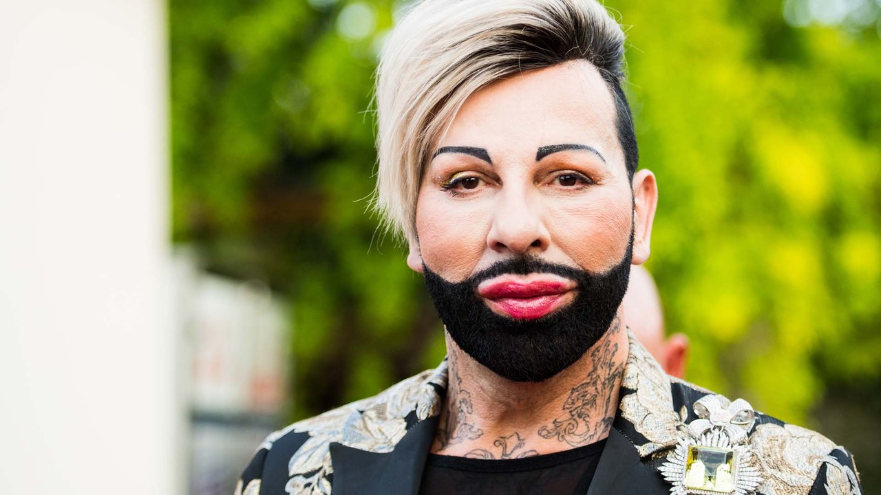 Harald glööckler: so dramatisch war seine kindheit