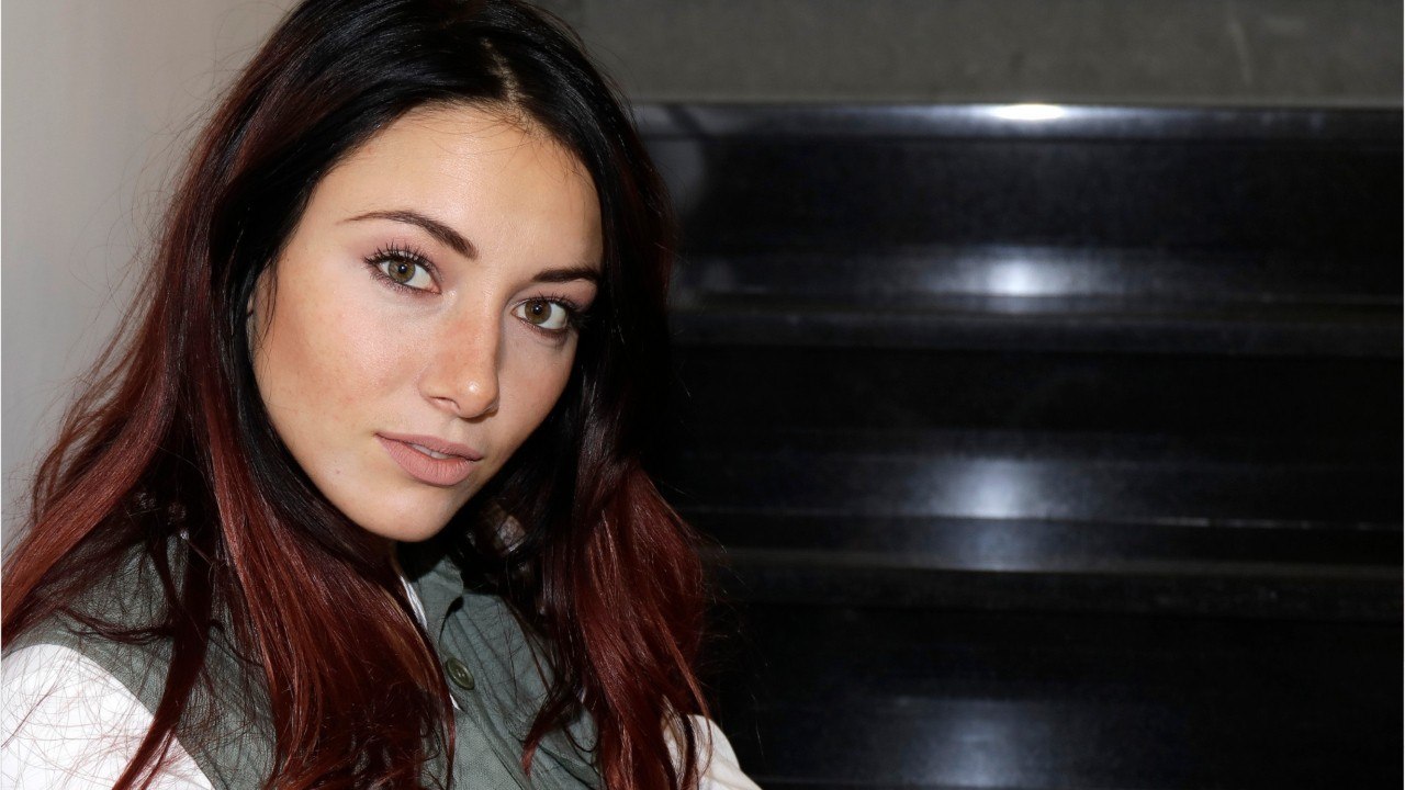 VOICI : Delphine Wespiser : pourquoi l'ancienne Miss France est apparue complètement déprimée pour son anniversaire