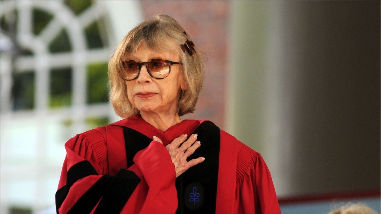 VOICI : Mort de Joan Didion : l'écrivaine est décédée à l'âge de 87 ans