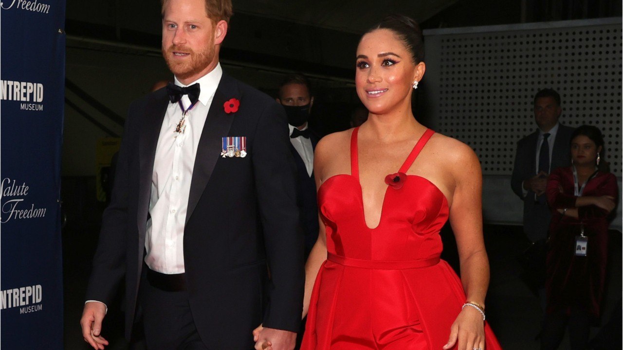 VOICI - PHOTO Meghan Markle et le prince Harry : un premier cliché de leur fille Lilibet enfin dévoilé