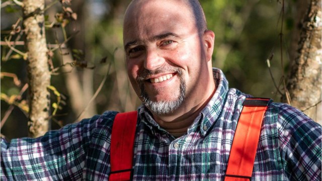 VOICI - L'amour est dans le pré 16 : Franck adresse un tacle à Anne-Lise, son ancienne prétendante, « vexée de ne pas avoir réussi son coup