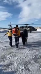JANDARMA HELİKOPTERİ, HASTA KADIN İÇİN HAVALANDI