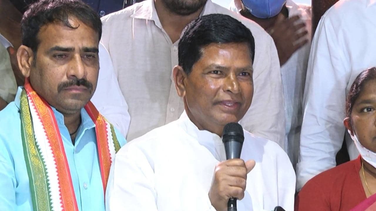 Chinna Reddy Promises B-Form To Harshavardhan R...