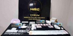 Son Dakika | Narkotik timlerinden uyuşturucu satıcılarına operasyon : 12 gözaltı