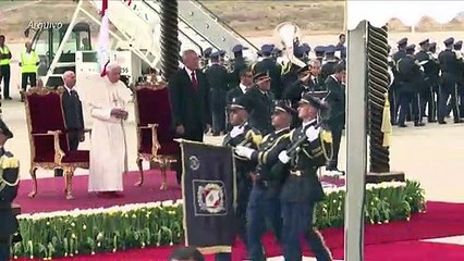 Bento XVI é acusado de inação em casos de pedofilia