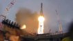 La fusée russe Soyouz frappée par la foudre