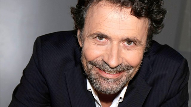 VOICI : Christophe Carrière en couple : l’ancien chroniqueur de TPMP dévoile sa jeune compagne, de 27 ans sa cadette