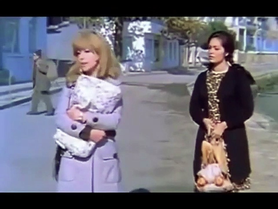 AĞLAYAN MELEK- TÜRKAN ŞORAY - EKREM BORA_------1.PART