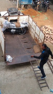 bajaj bikes unloading #bajaj #platina #pulsar_#ct100_#avenger(4K)