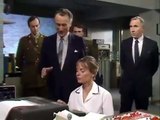 Yes Prime Minister S01 E01