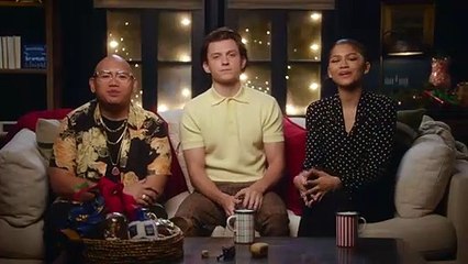 Spider-Man: No Way Home | Promo: Cast Holiday Greeting